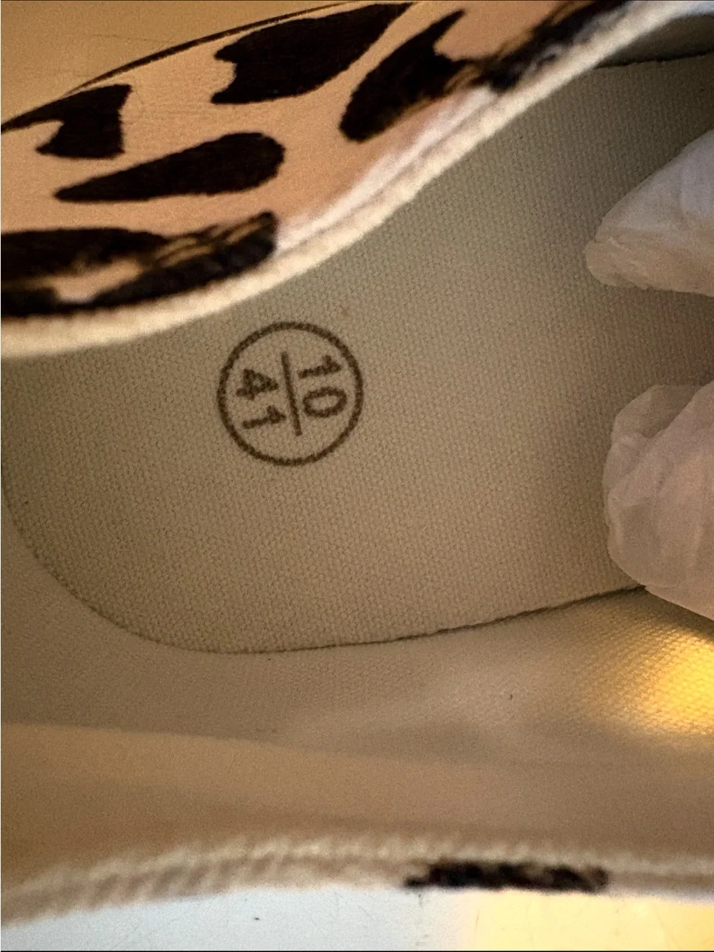 Women’s High-Top Leopard Print Sneakers - White/Black
